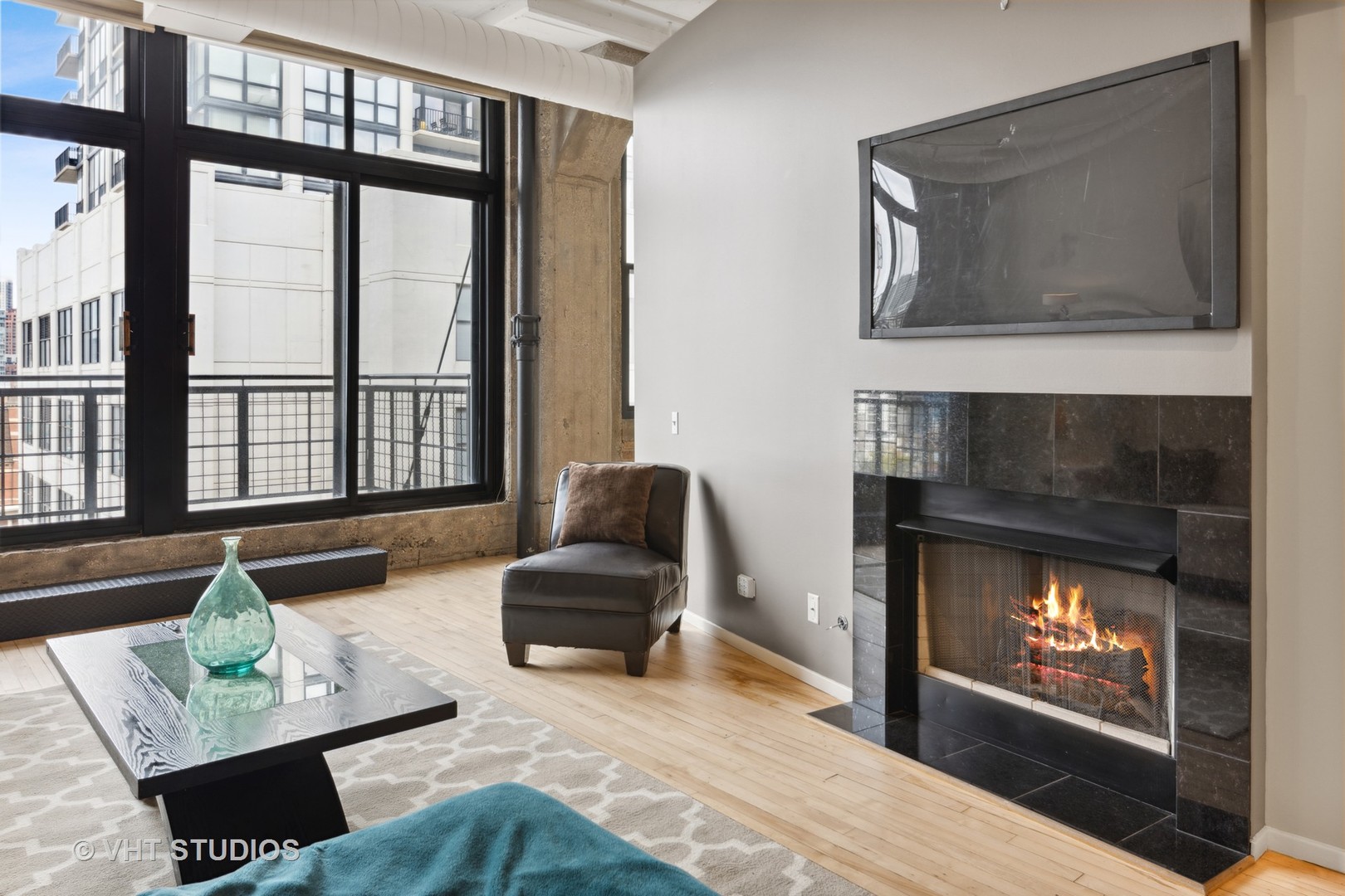 728 W Jackson Boulevard Unit: 504