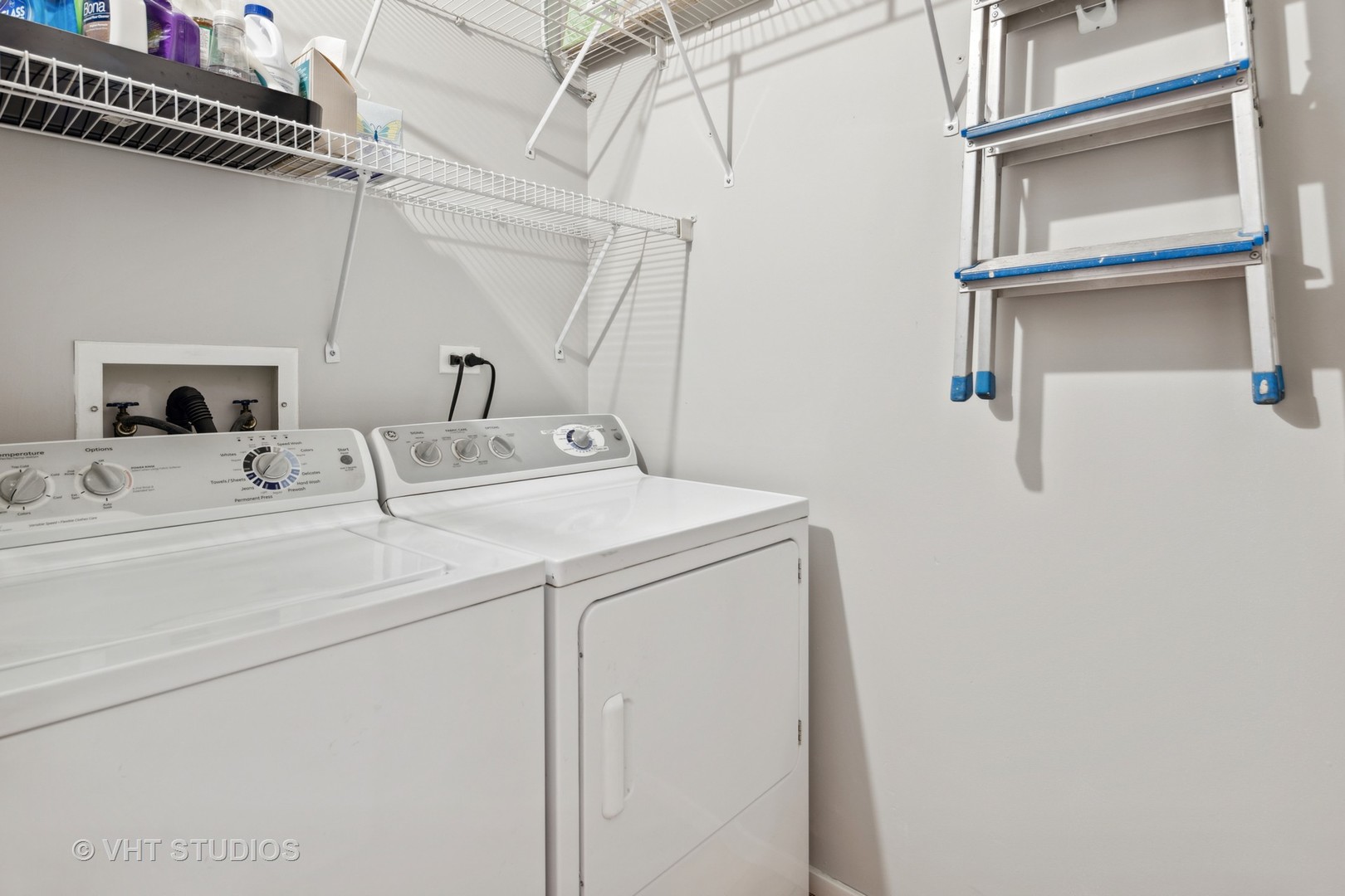 728 W Jackson Boulevard Unit: 504