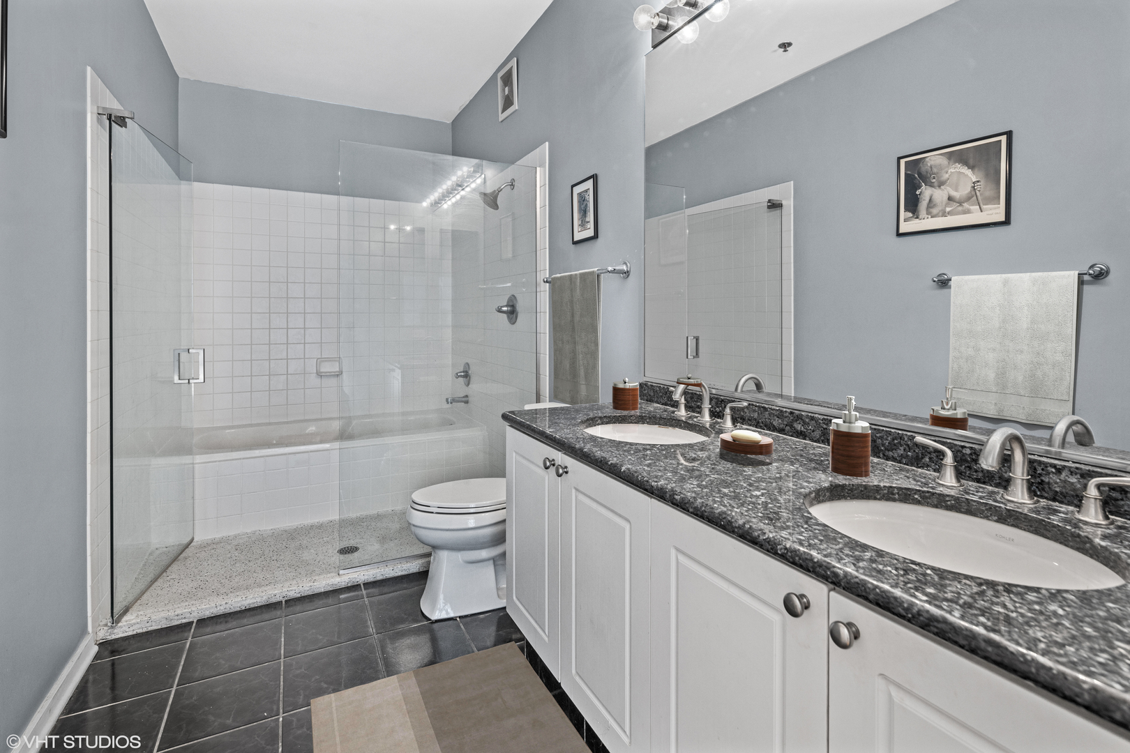 130 S Canal Street Unit: 424