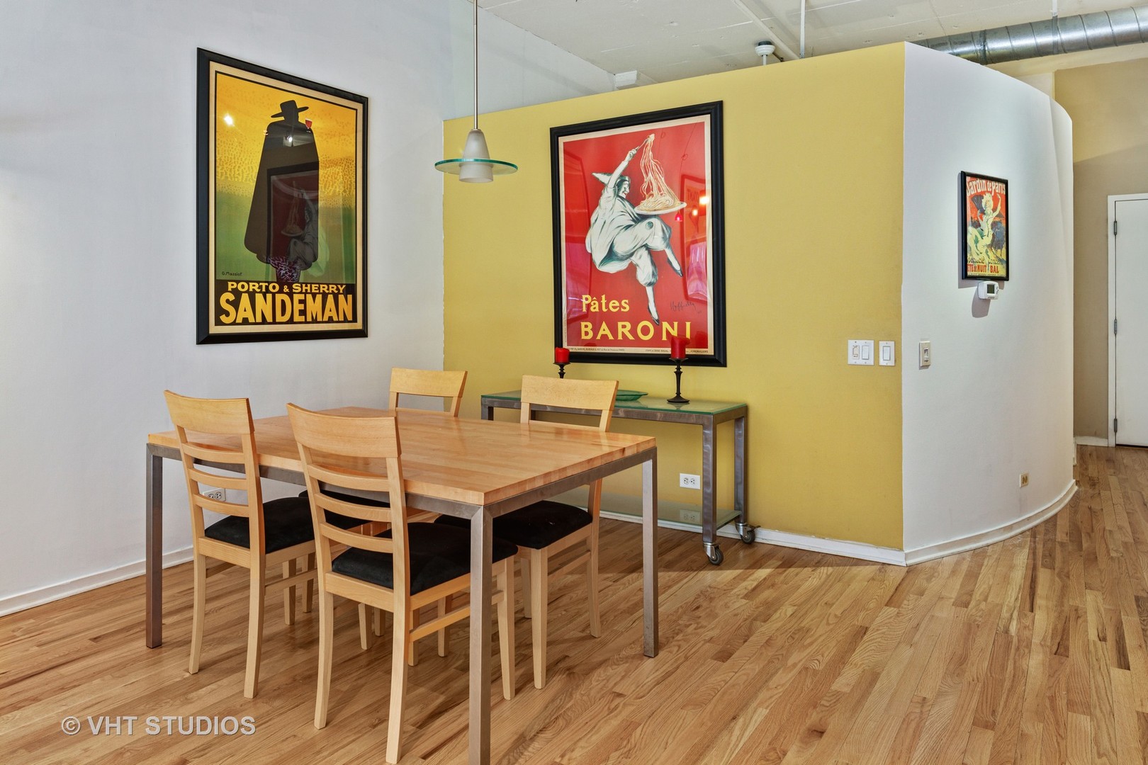 130 S Canal Street Unit: 424