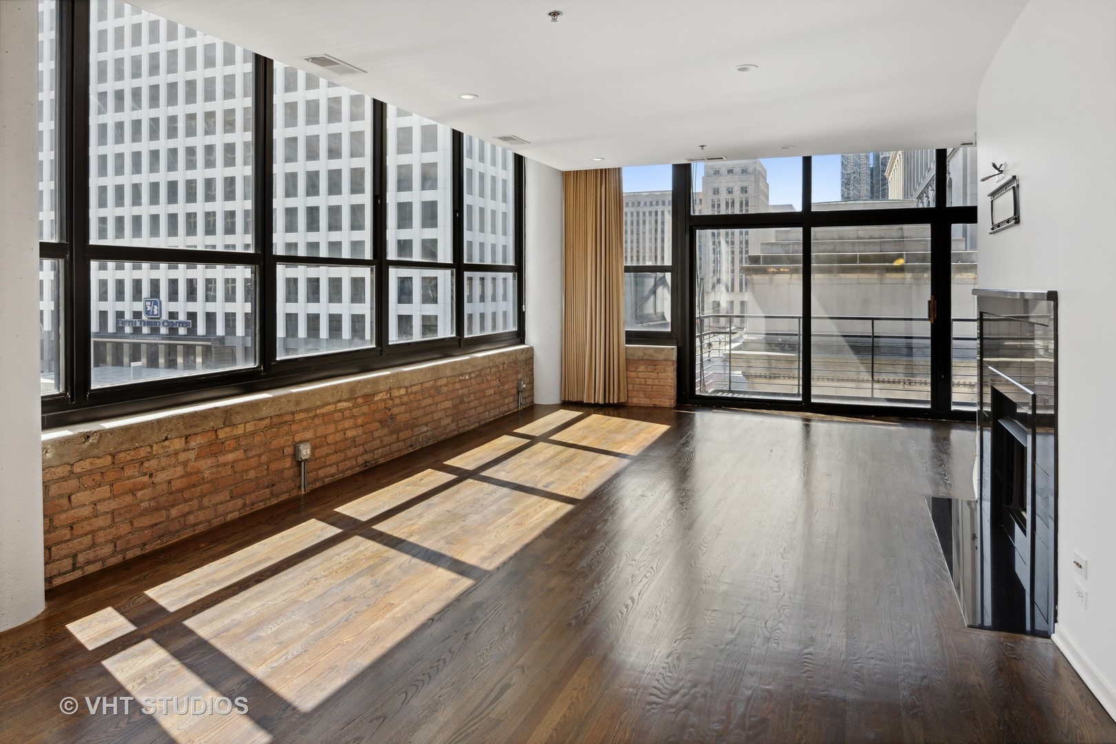 130 S CANAL Street Unit: 518