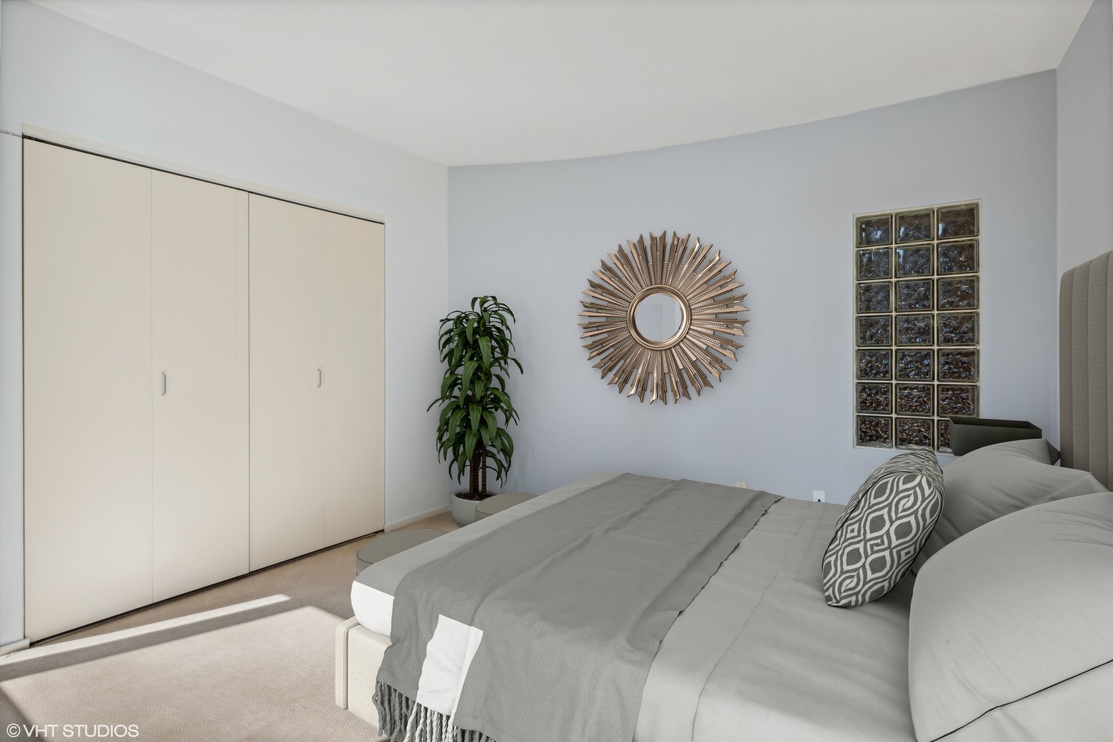 130 S CANAL Street Unit: 518