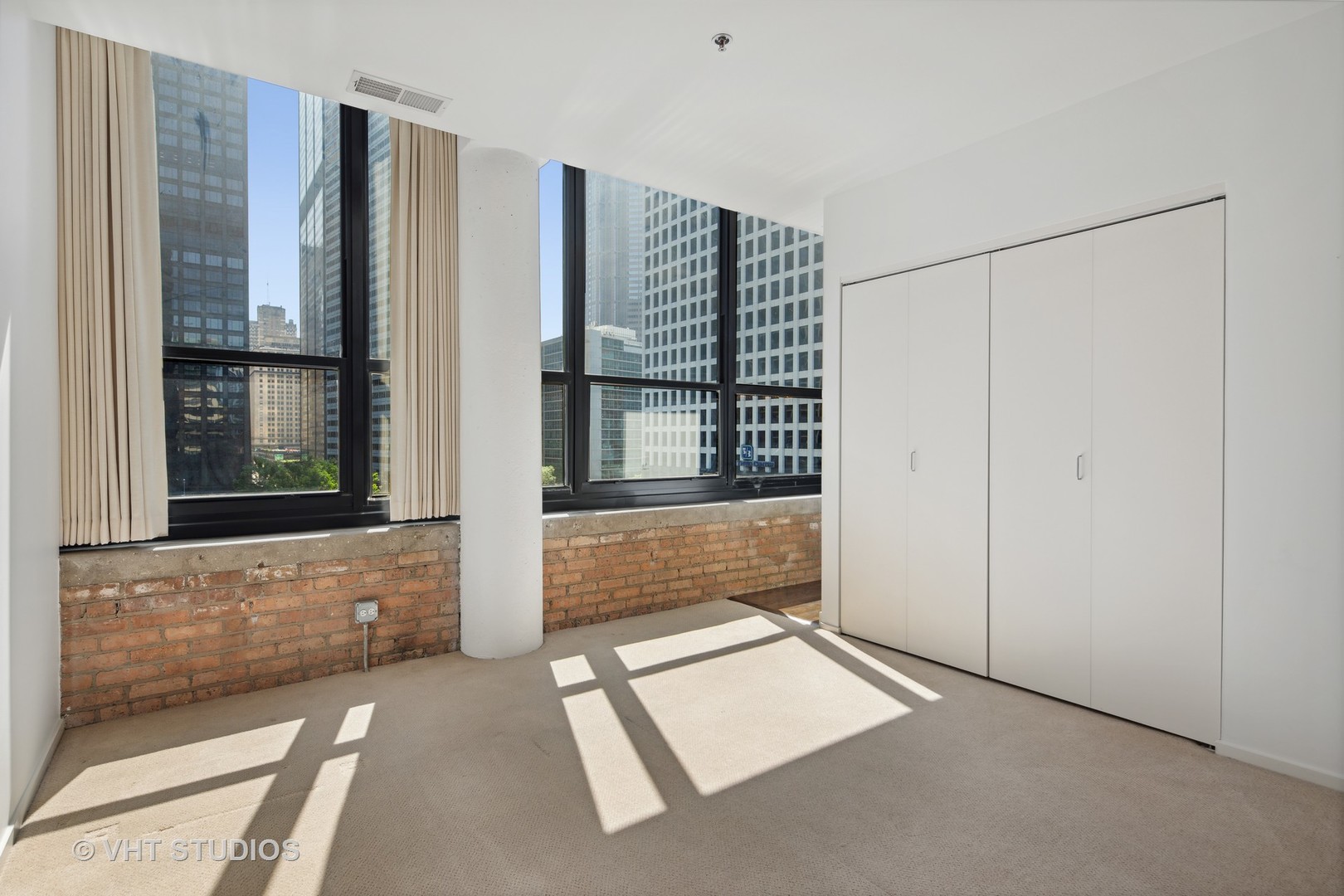 130 S CANAL Street Unit: 518