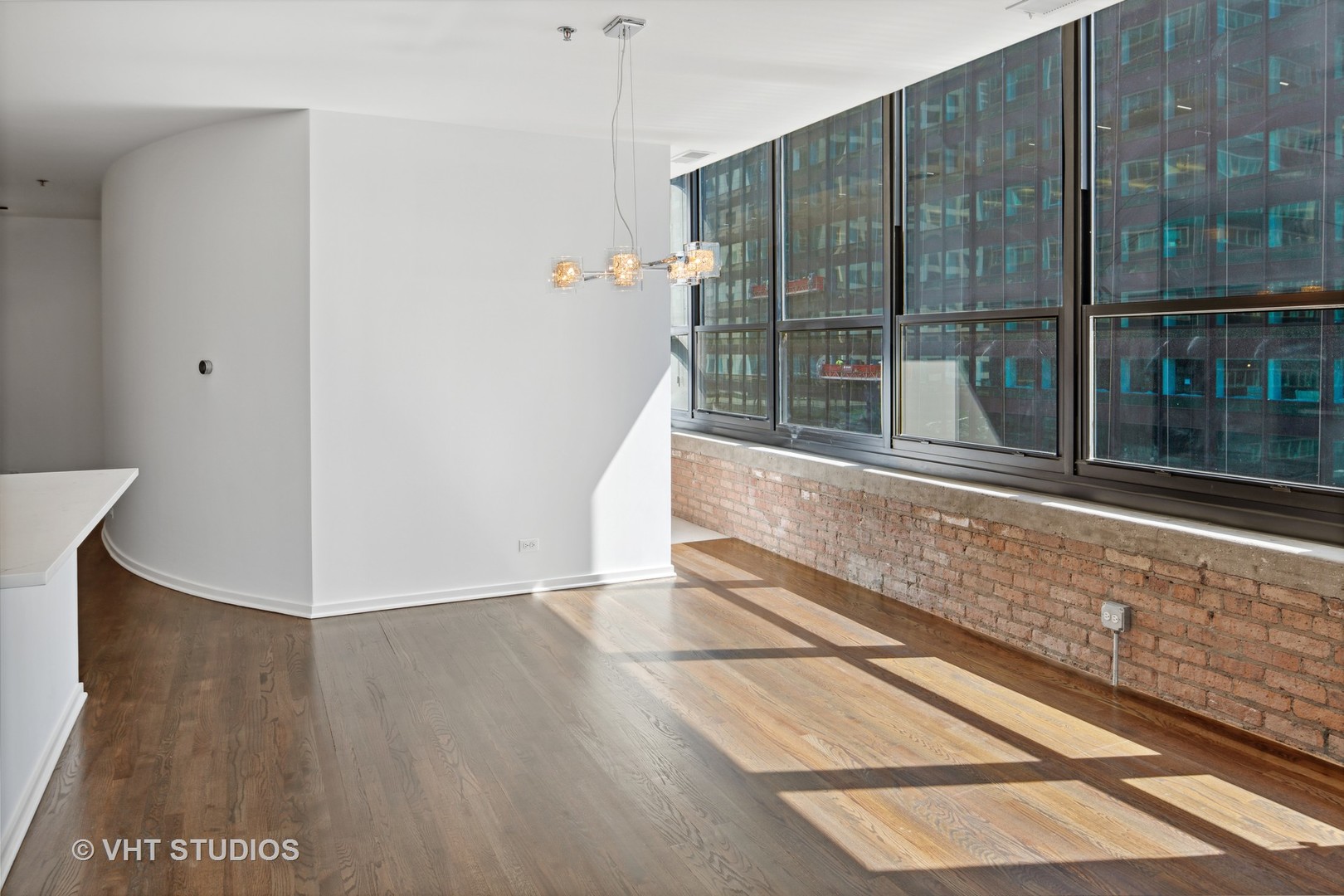 130 S CANAL Street Unit: 518