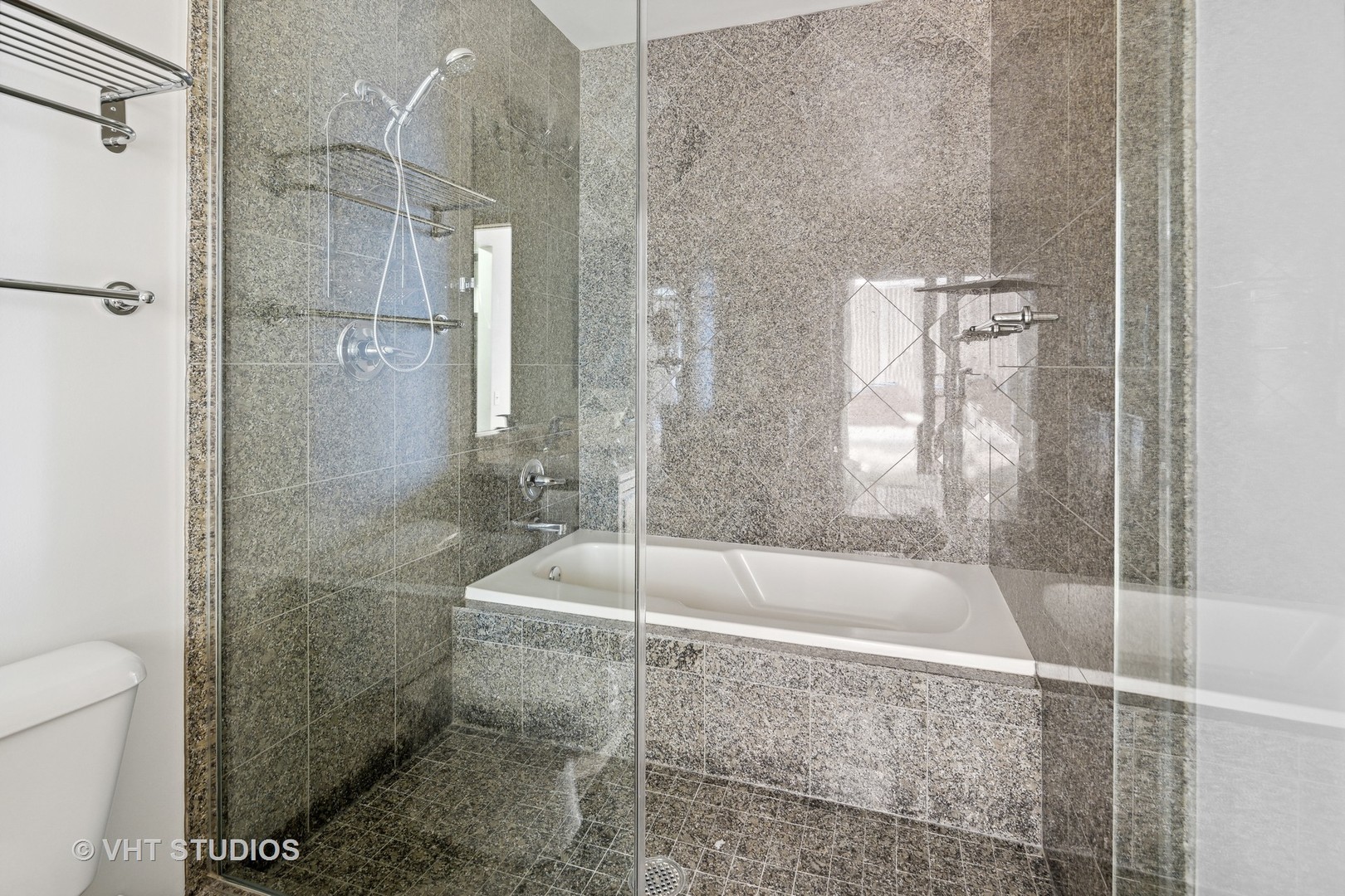 130 S CANAL Street Unit: 518