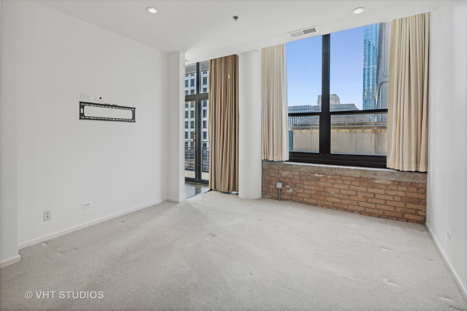 130 S CANAL Street Unit: 518