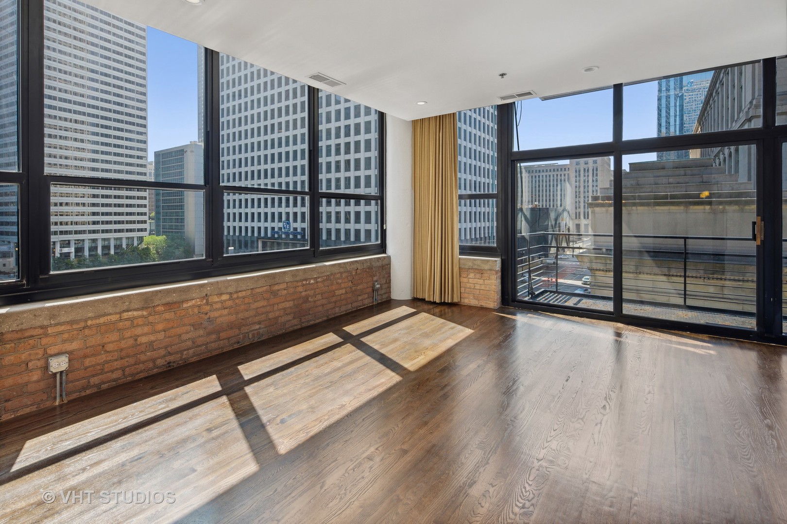 130 S CANAL Street Unit: 518