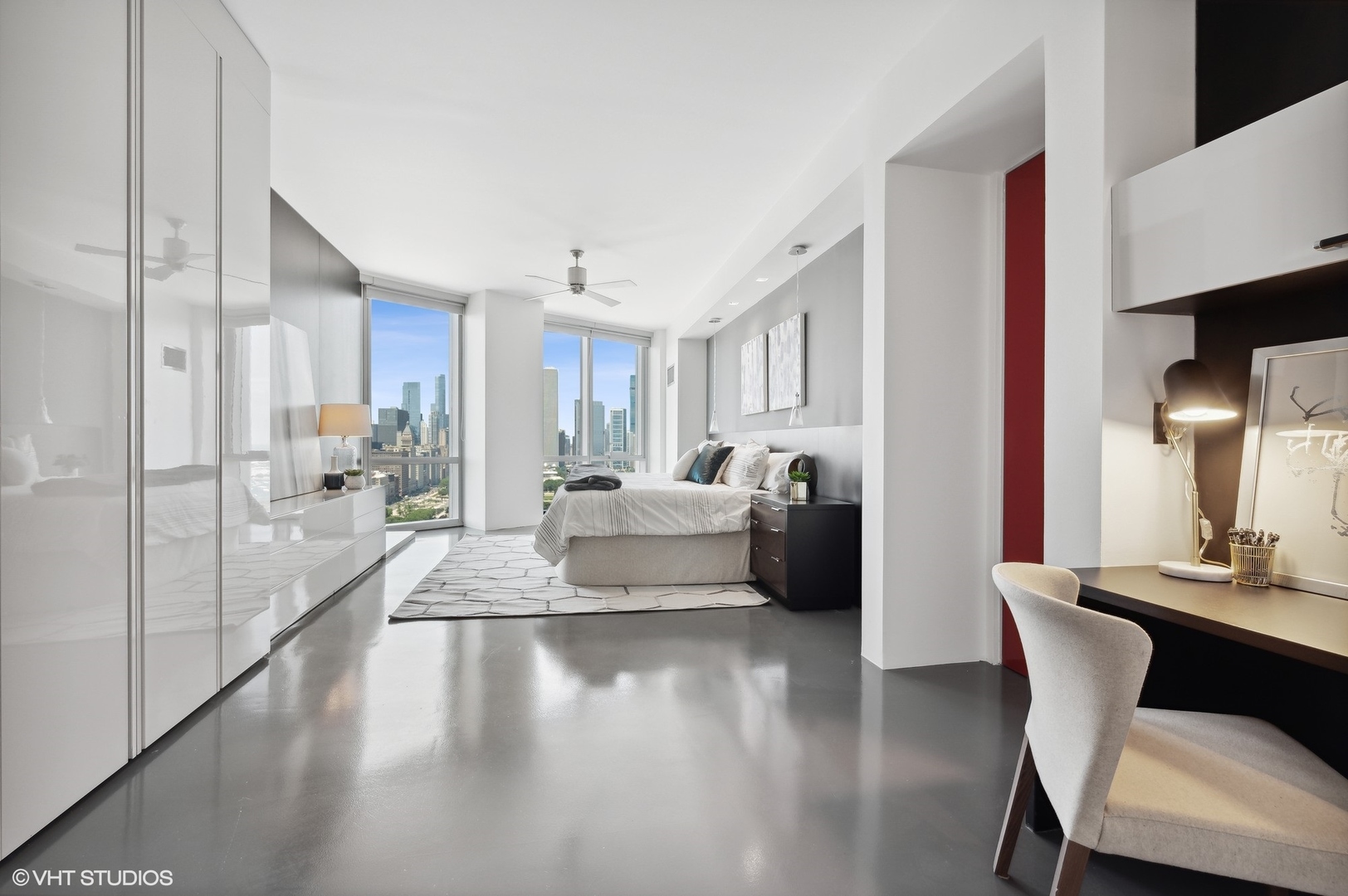 1211 S Prairie Avenue Unit: 3101