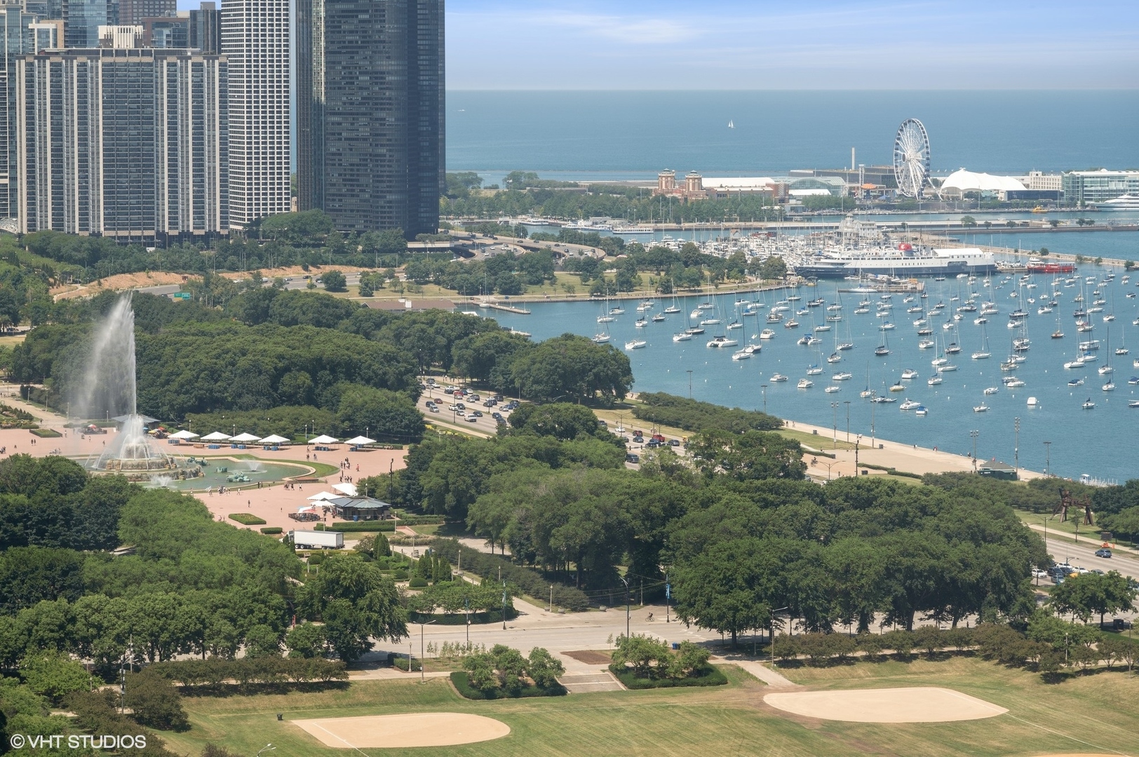 1211 S Prairie Avenue Unit: 3101