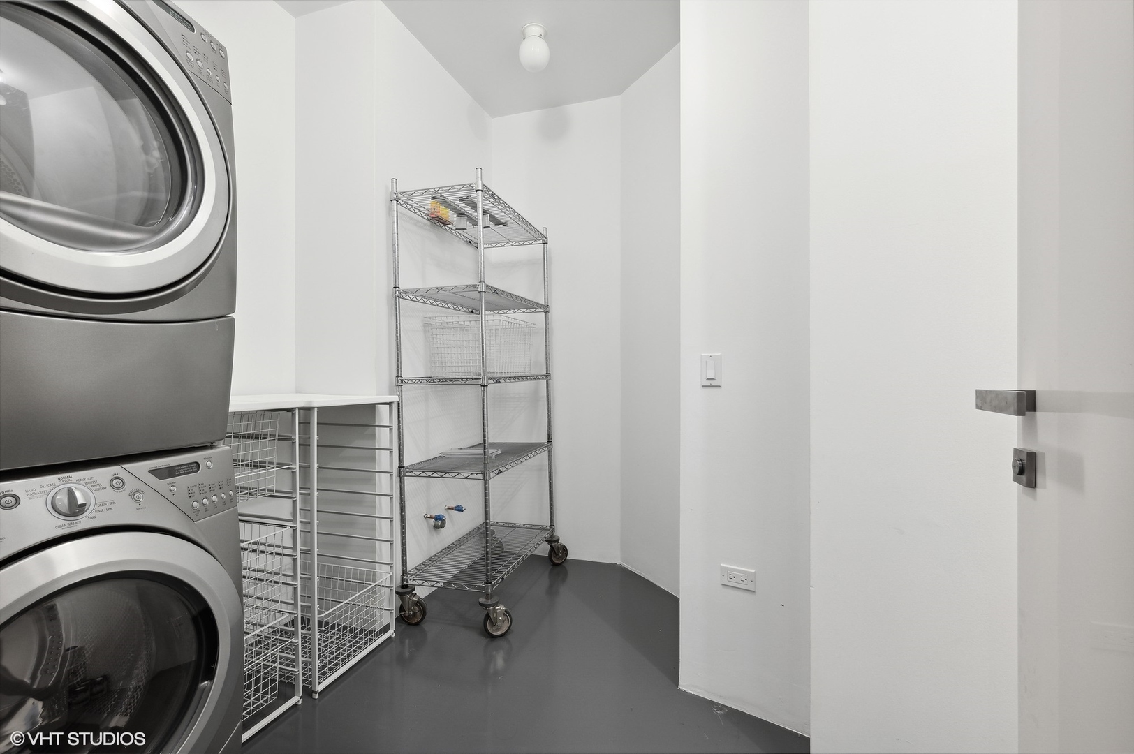 1211 S Prairie Avenue Unit: 3101