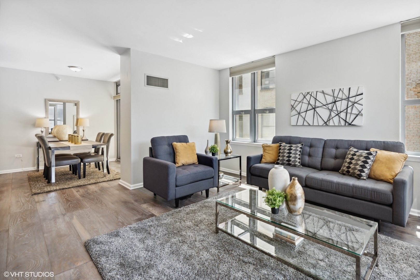 125 S Jefferson Street Unit: 609