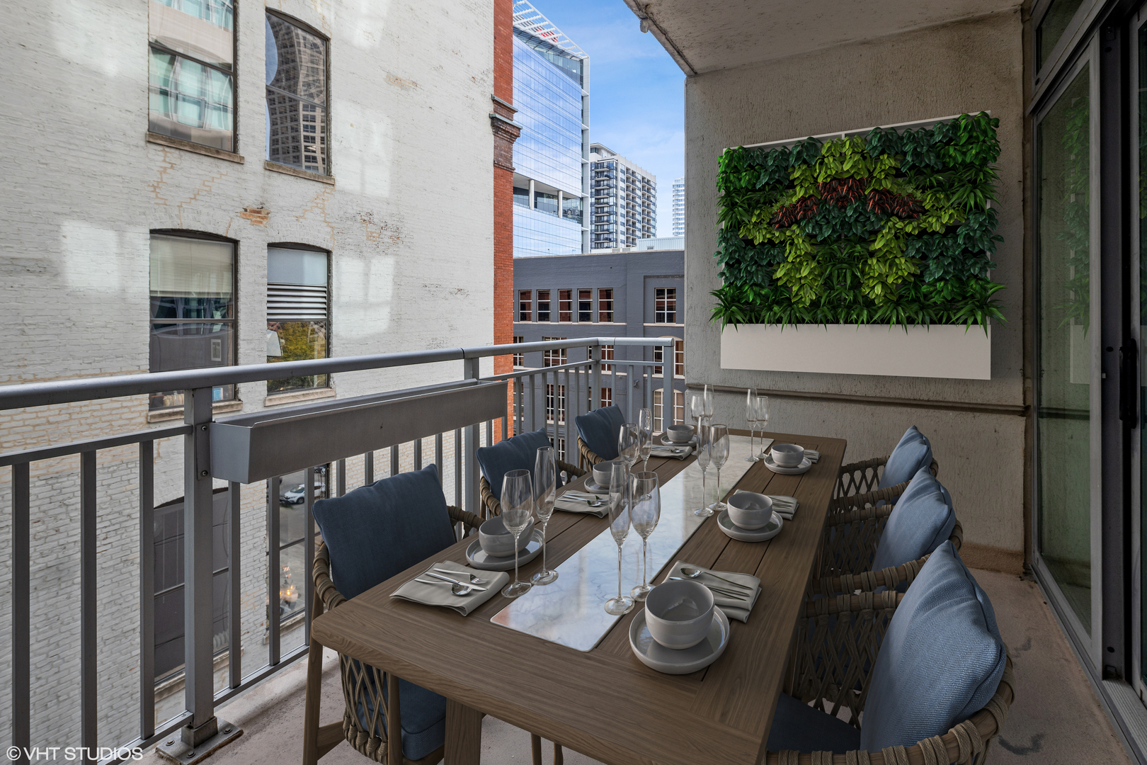 125 S Jefferson Street Unit: 609