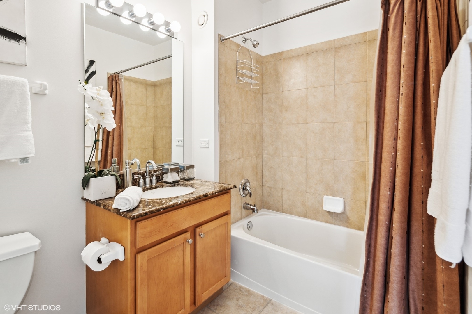 125 S Jefferson Street Unit: 609