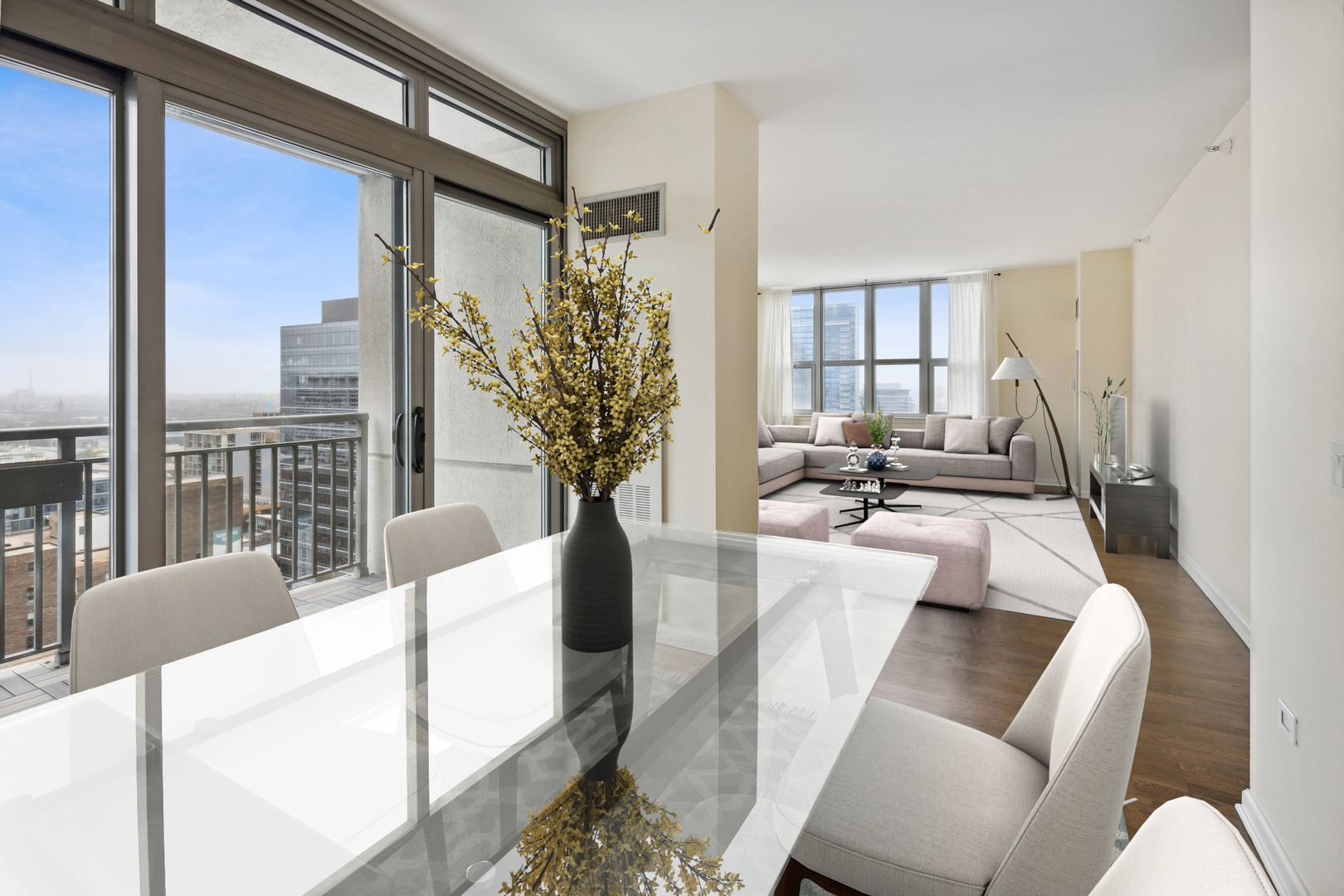 125 S Jefferson Street Unit: 2409