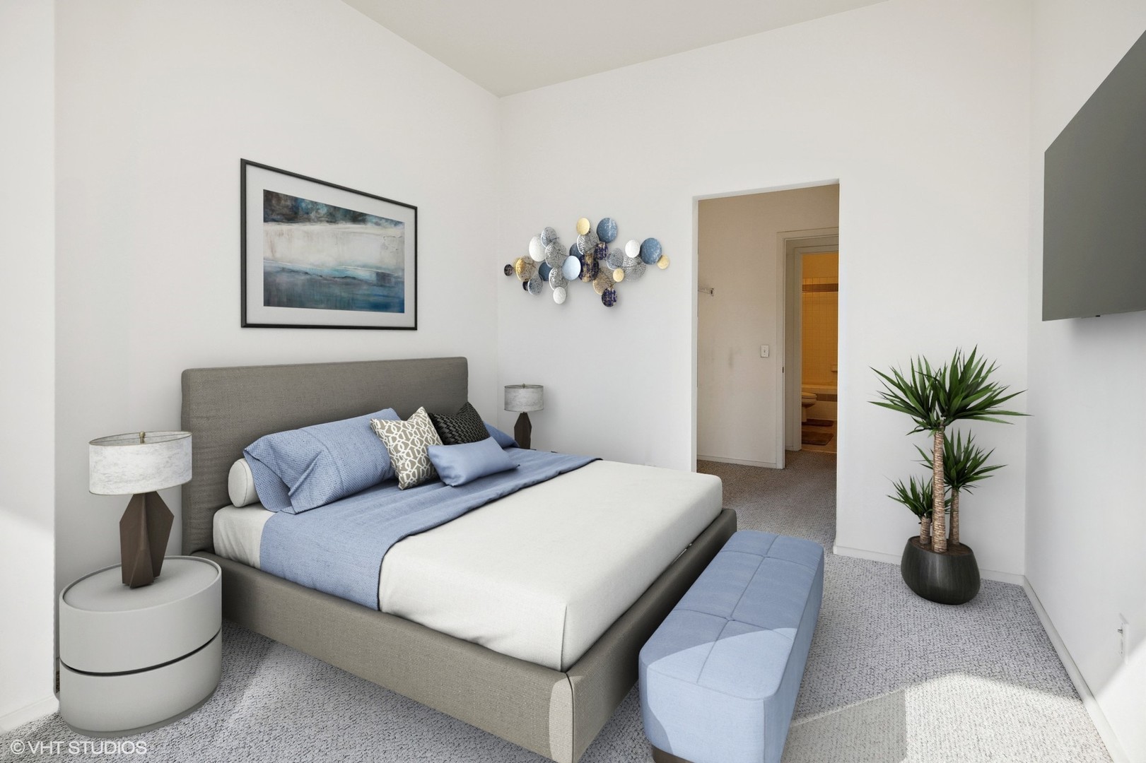 130 S Canal Street Unit: 721