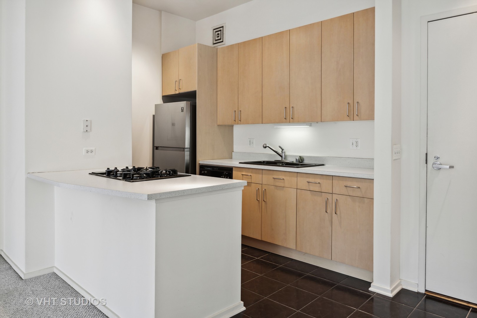 130 S Canal Street Unit: 721