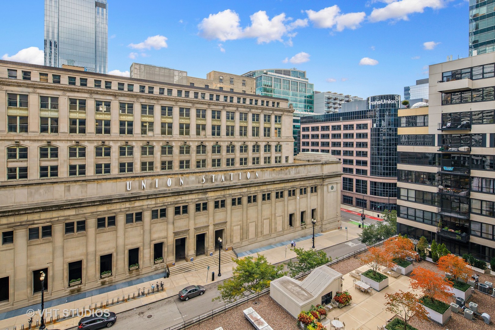 130 S Canal Street Unit: 721