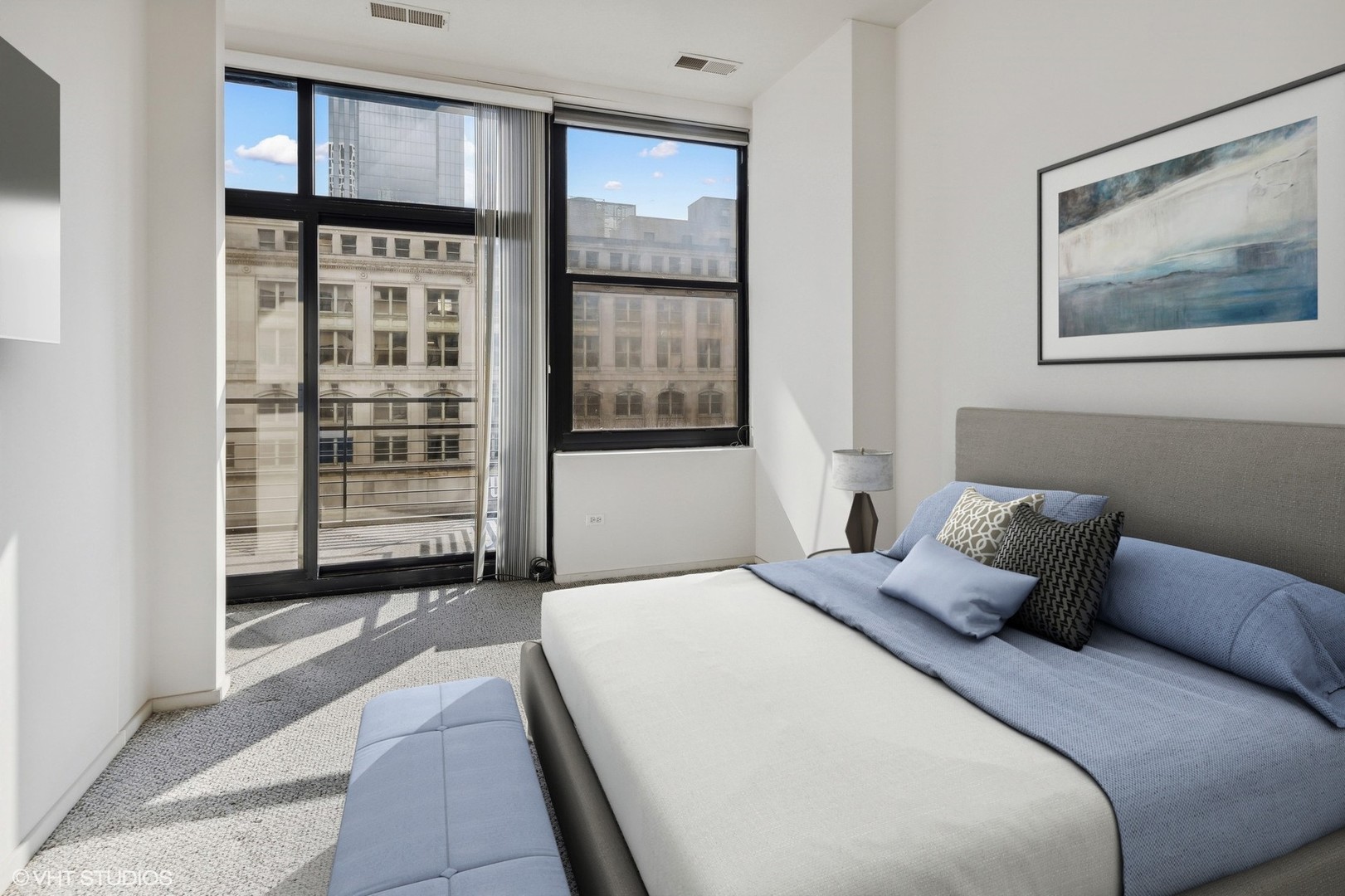 130 S Canal Street Unit: 721