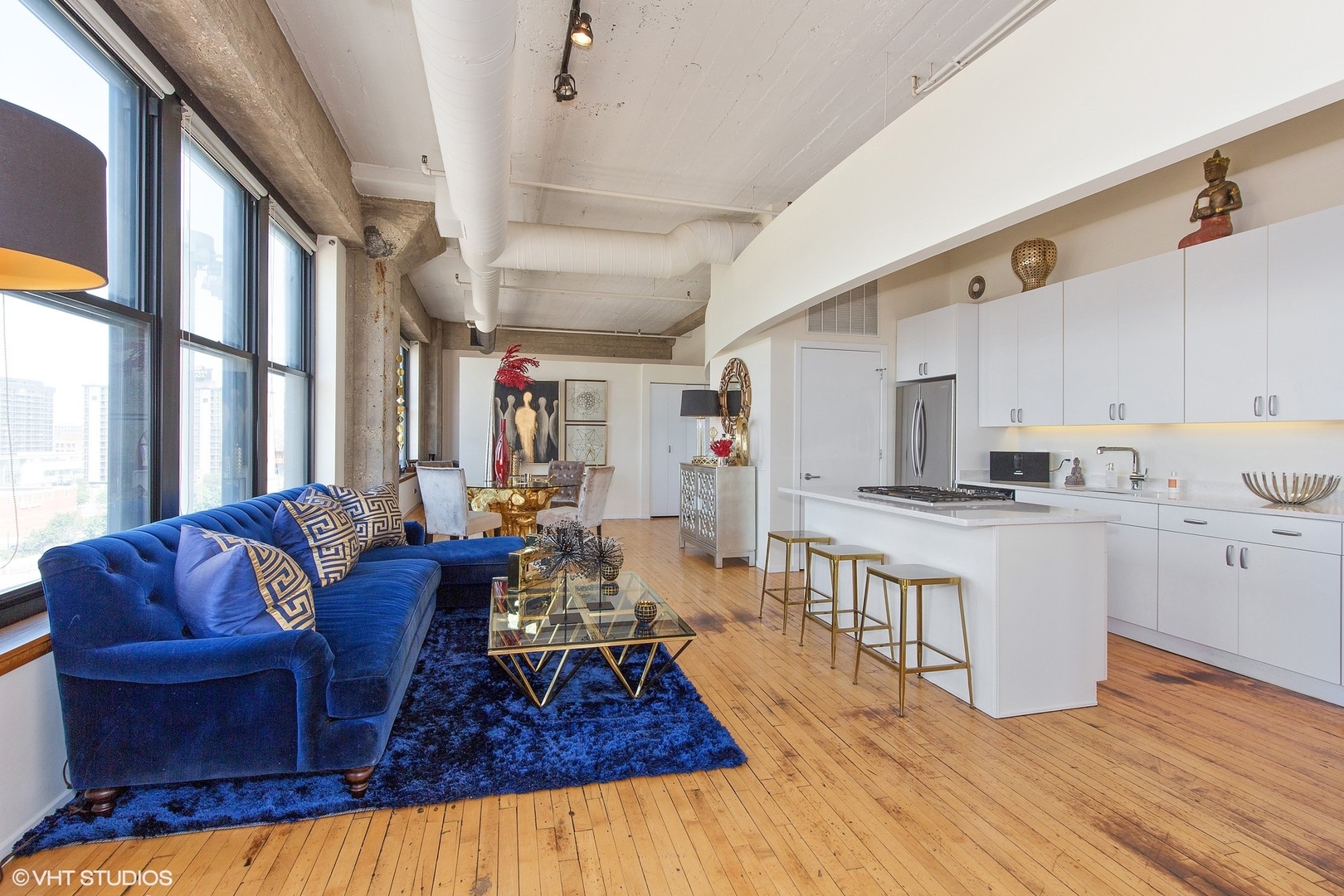 728 W Jackson Boulevard Unit: 707