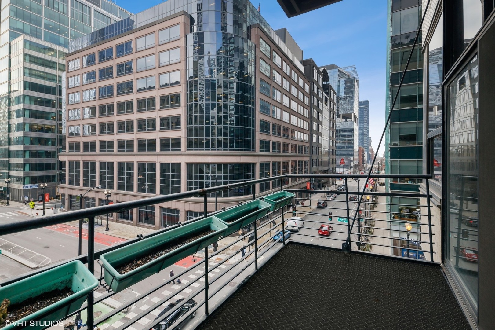 130 S Canal Street Unit: 303