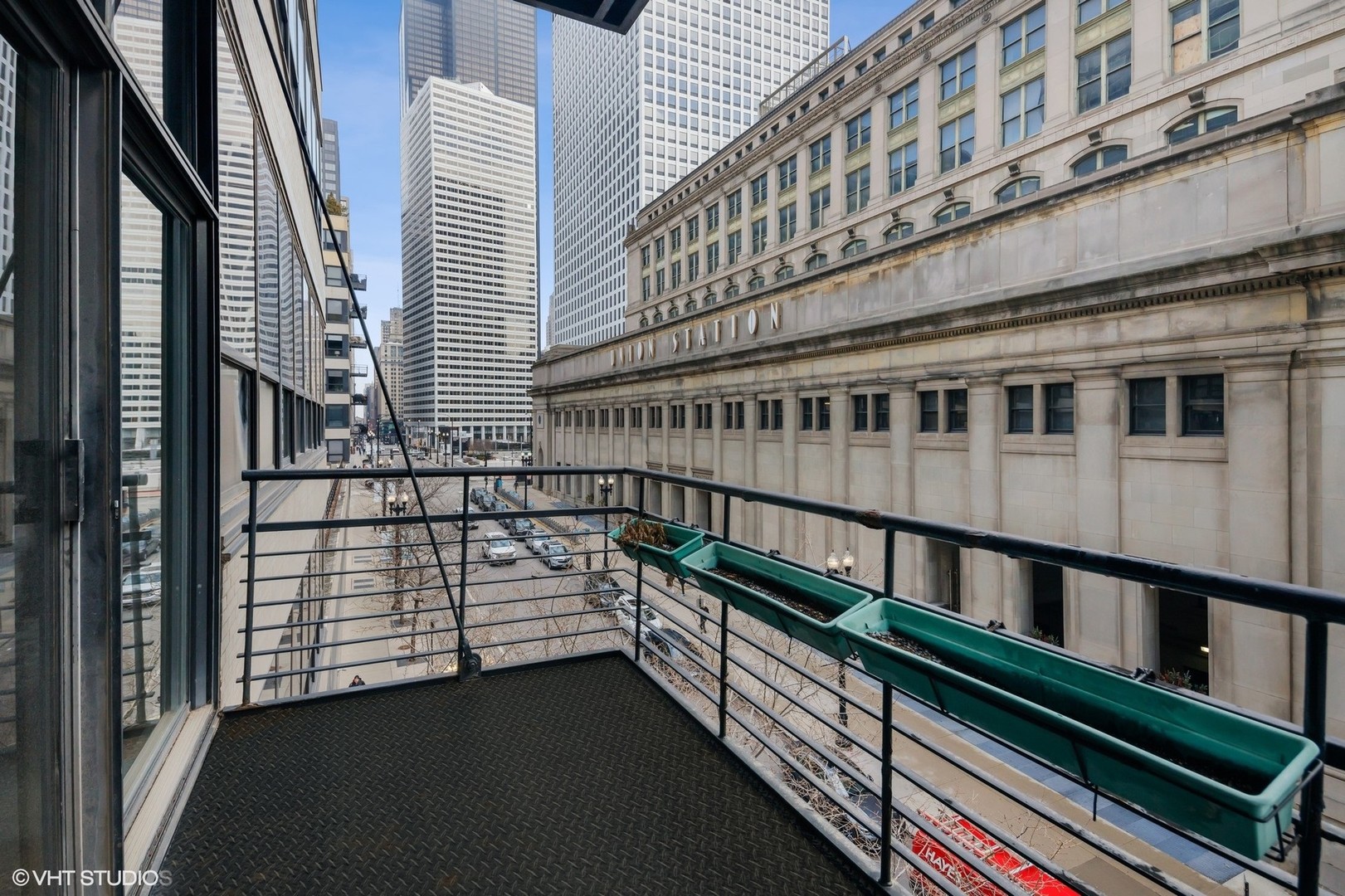 130 S Canal Street Unit: 303