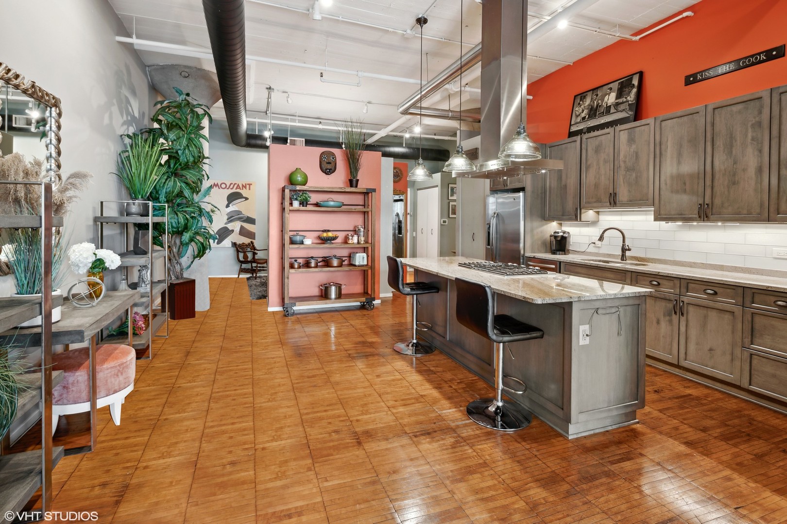 728 W Jackson Boulevard Unit: 1005