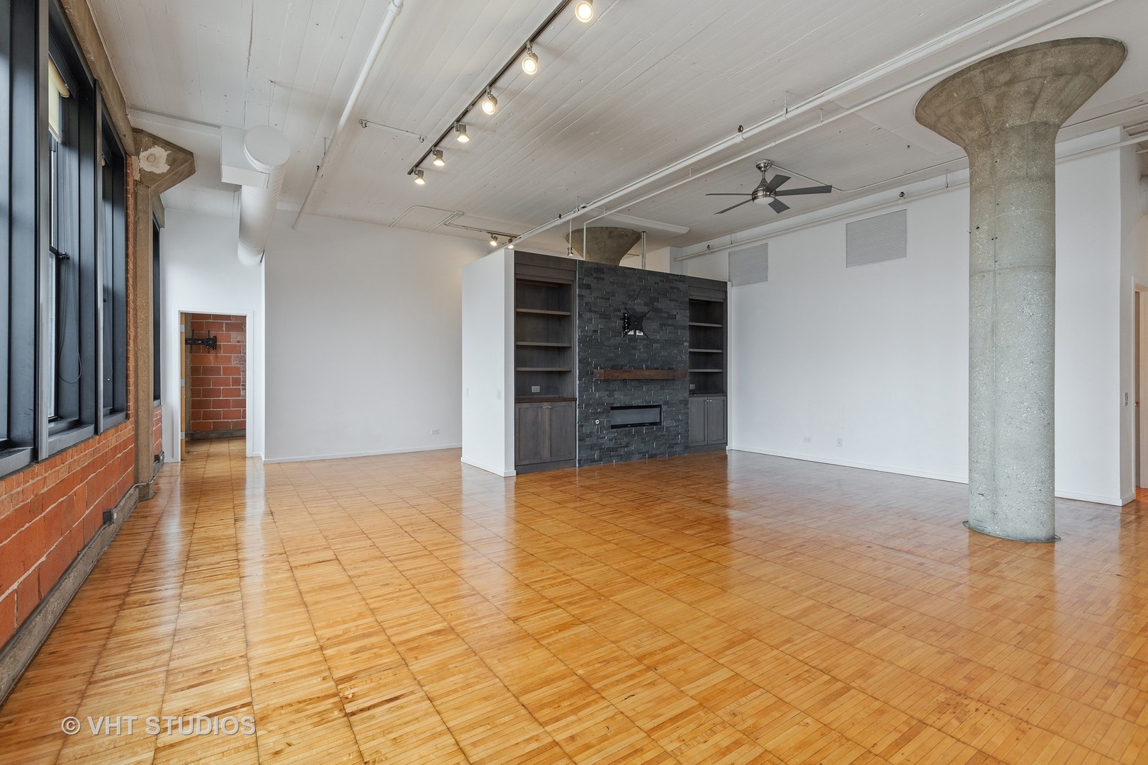 728 W Jackson Boulevard Unit: 914