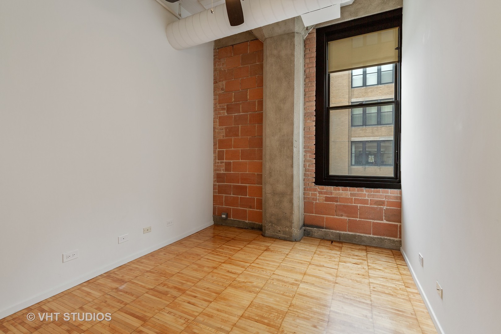 728 W Jackson Boulevard Unit: 914