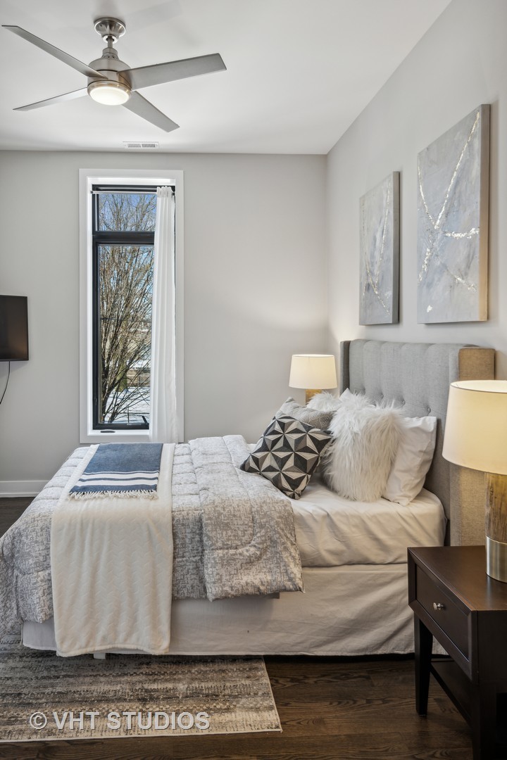 469 N Paulina Street Unit: 201