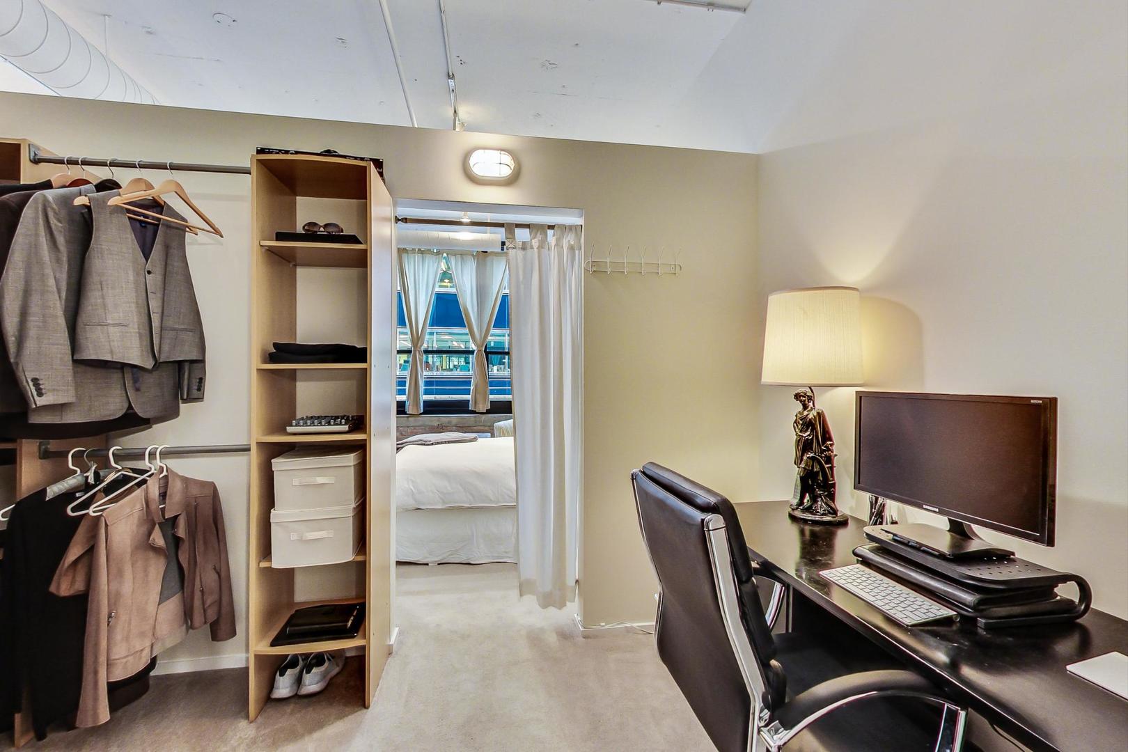 130 S Canal Street Unit: 213