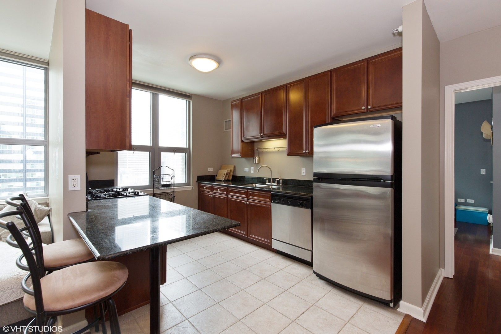125 S JEFFERSON Street Unit: 1704