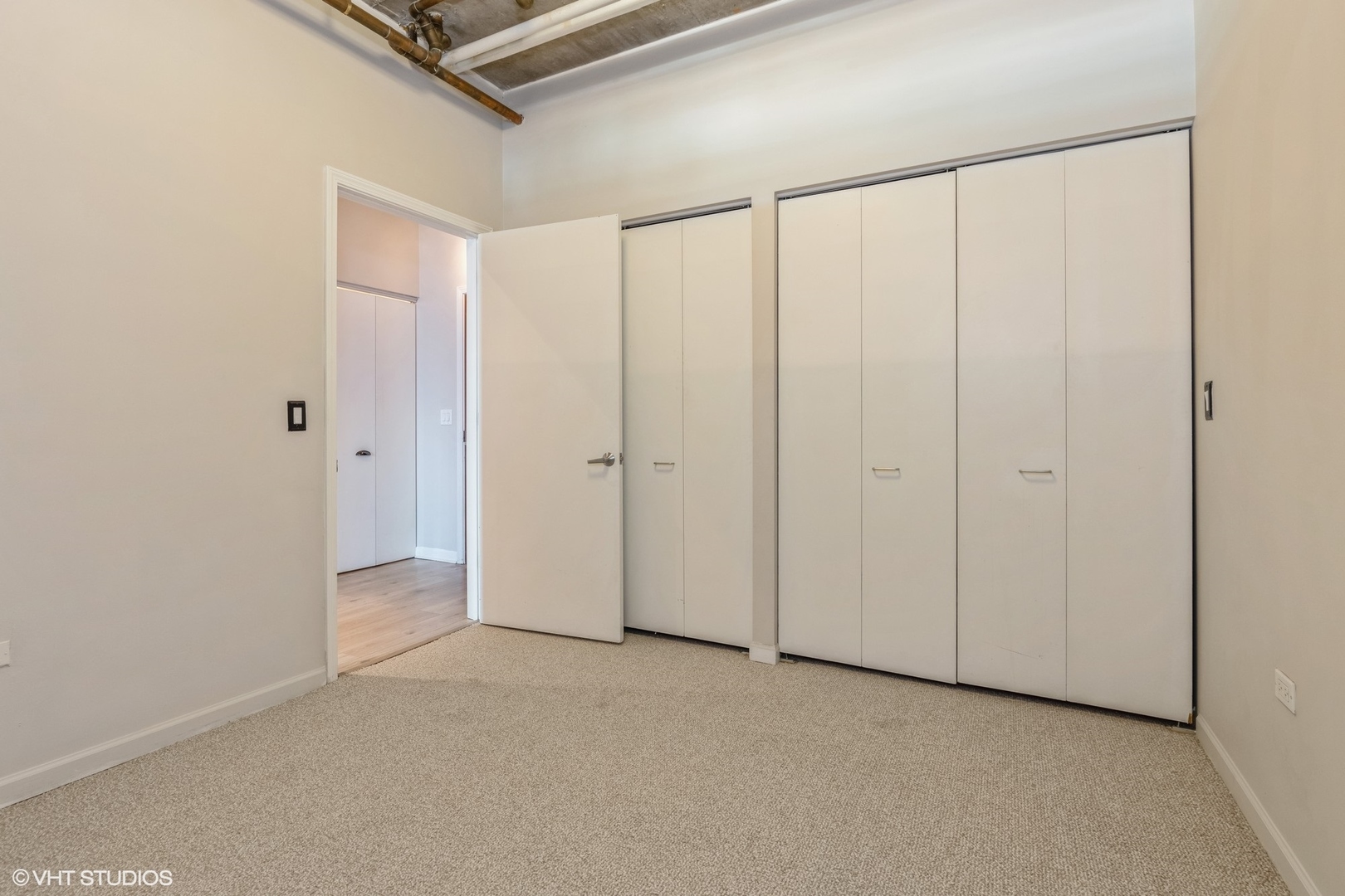 125 E 13TH Street Unit: 1404