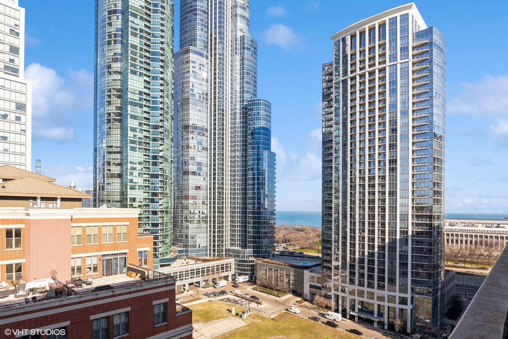 125 E 13TH Street Unit: 1404