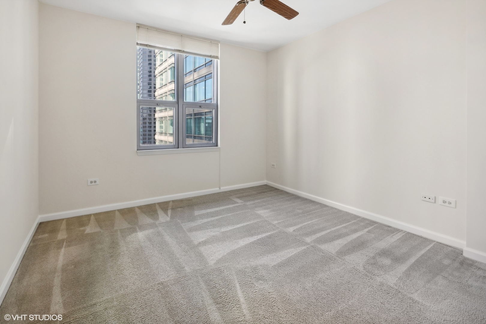 125 S Jefferson Street Unit: 903