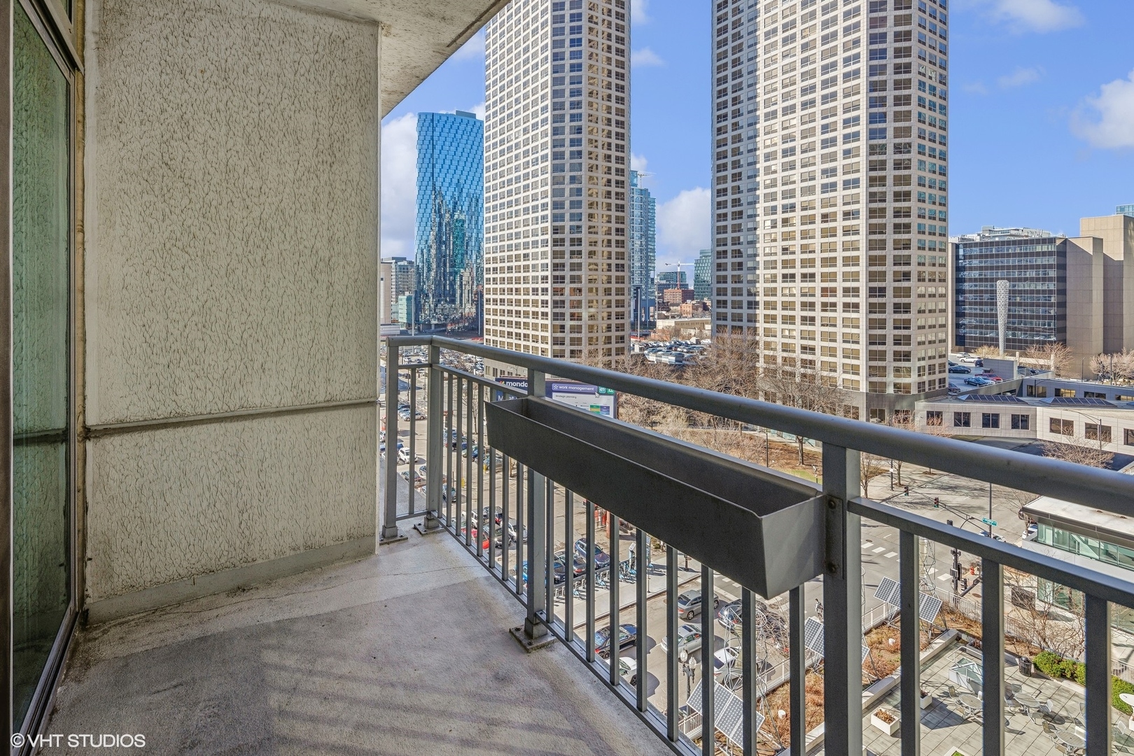 125 S Jefferson Street Unit: 903