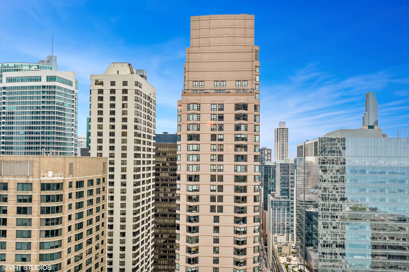 600 N Lake Shore Drive Unit: 3601