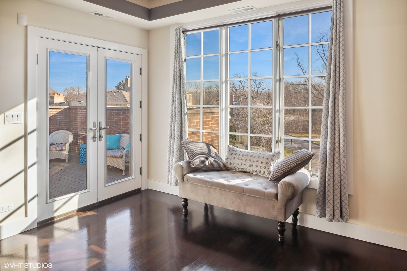 4756 W Bryn Mawr Avenue