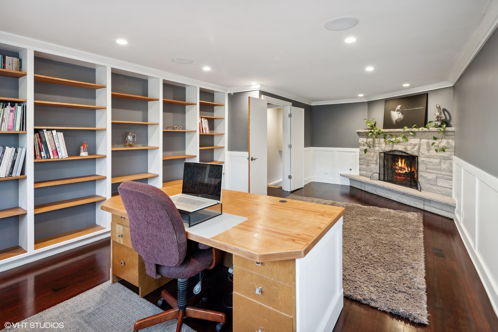 4756 W Bryn Mawr Avenue