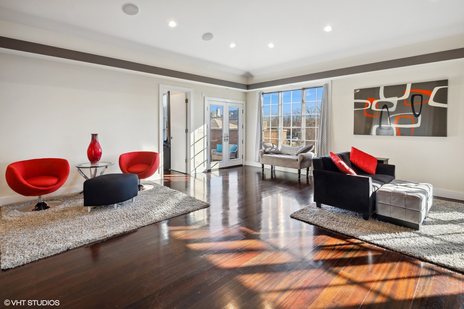 4756 W Bryn Mawr Avenue