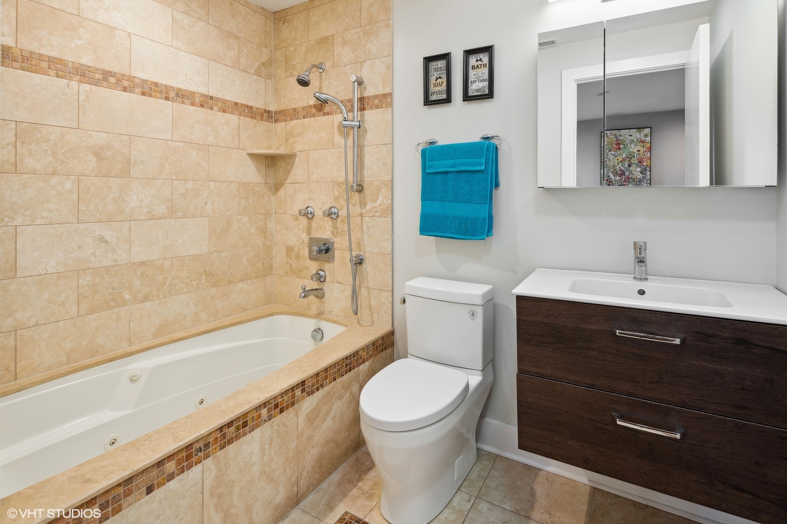 4756 W Bryn Mawr Avenue