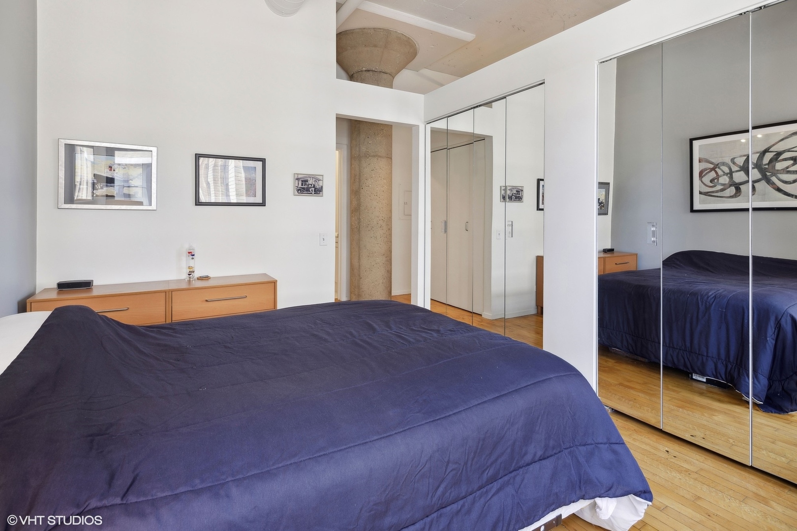 728 W Jackson Boulevard Unit: 810