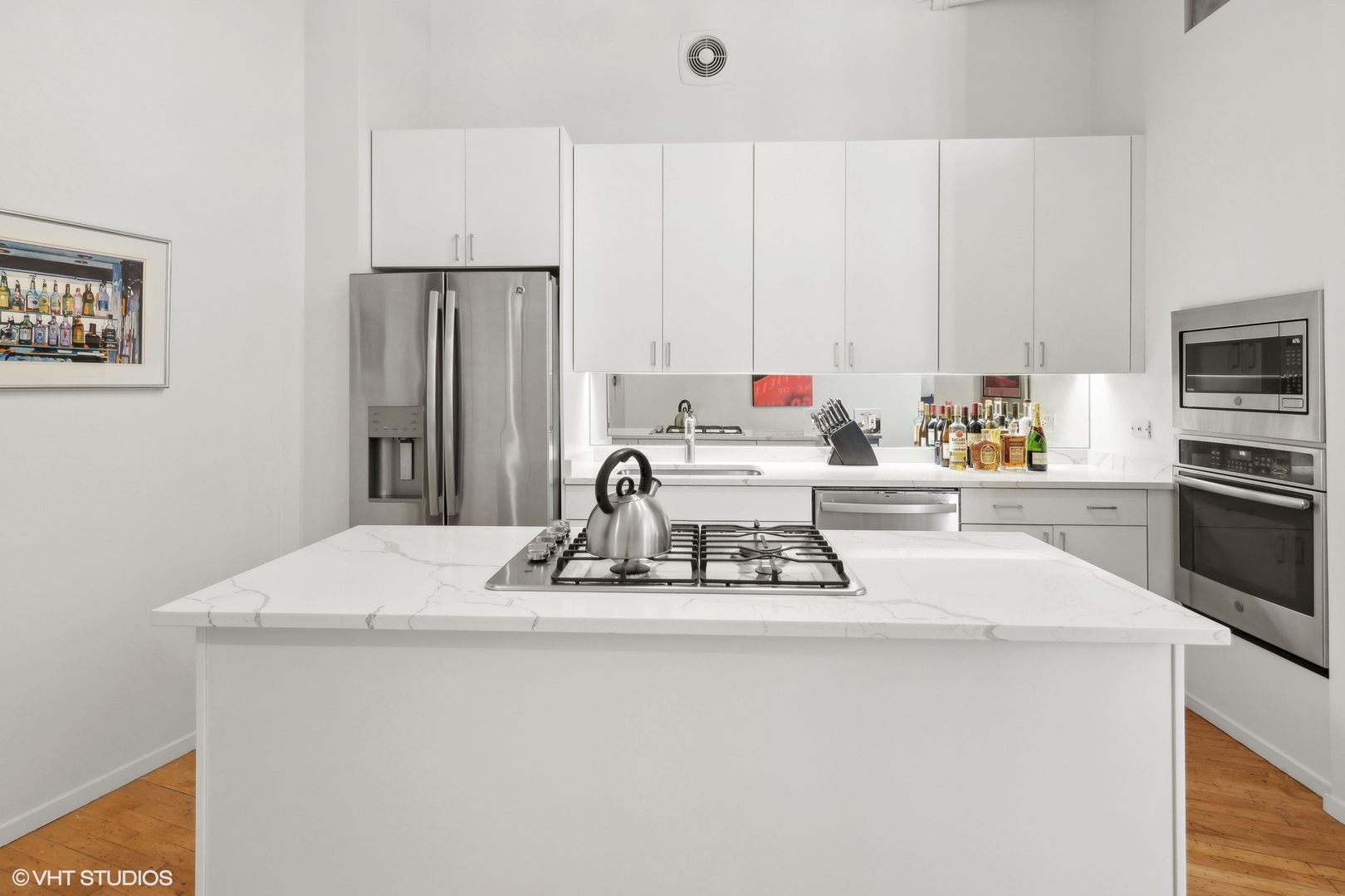 728 W Jackson Boulevard Unit: 810