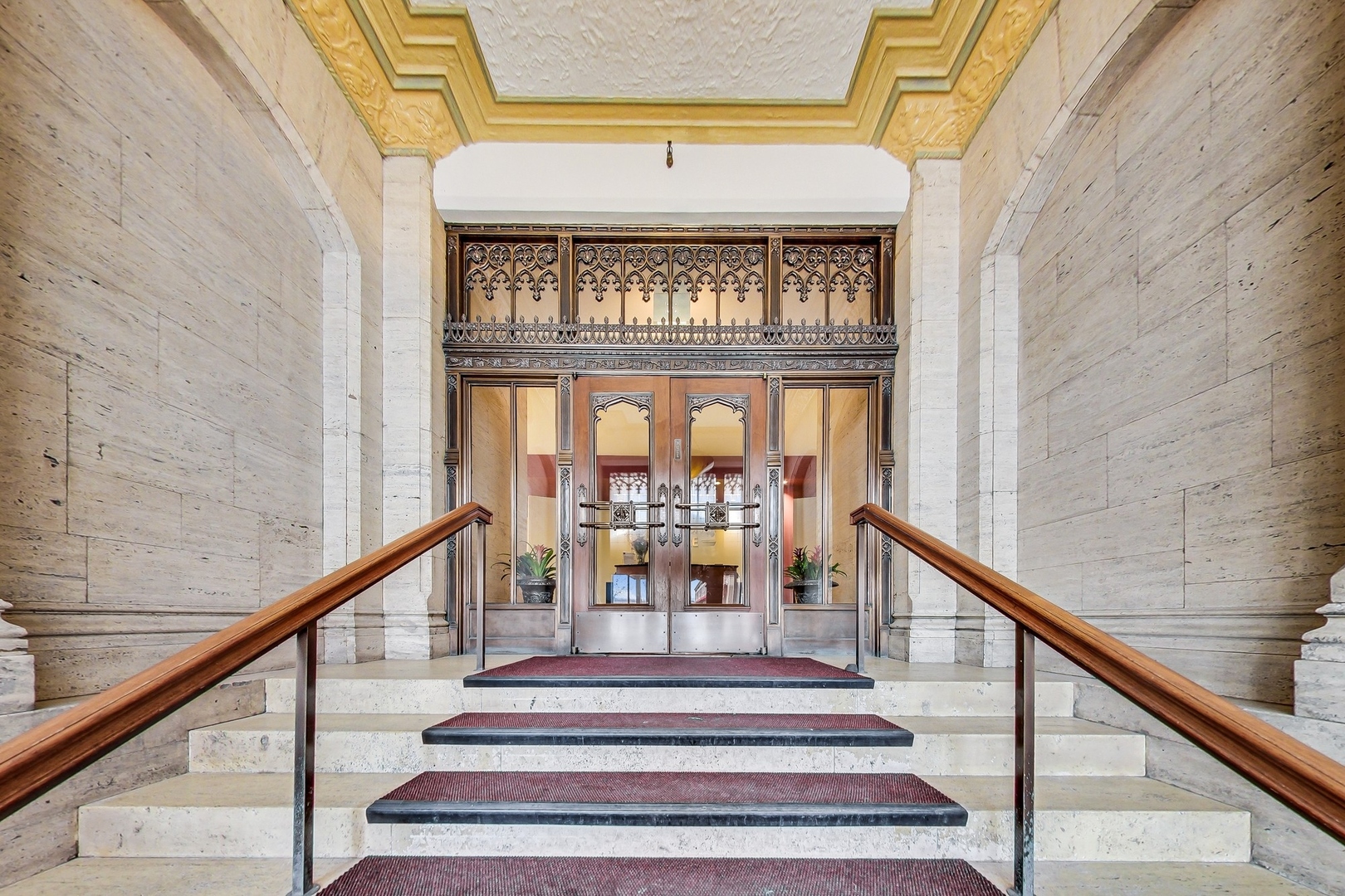 728 W Jackson Boulevard Unit: 810
