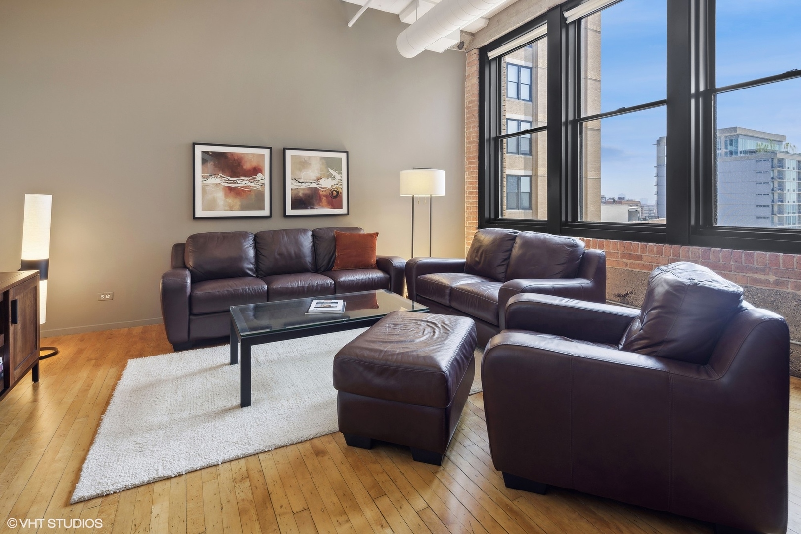 728 W Jackson Boulevard Unit: 810