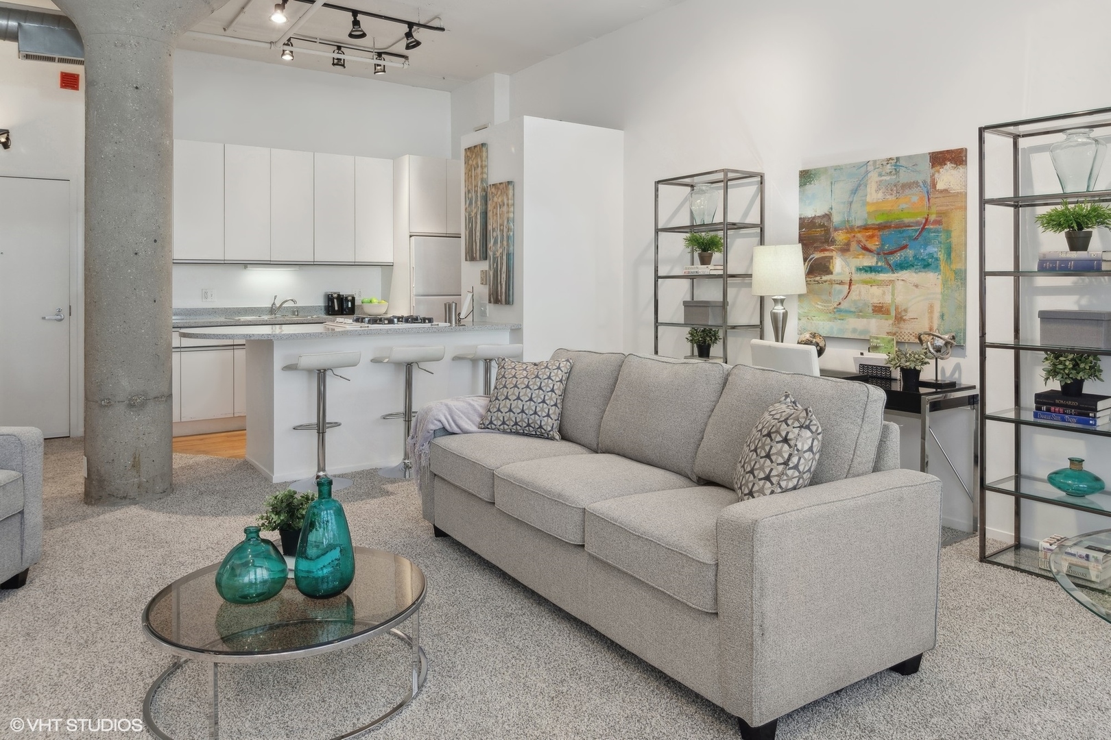 130 S Canal Street Unit: 411