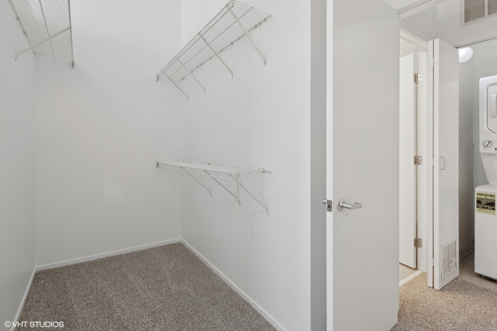 130 S Canal Street Unit: 411