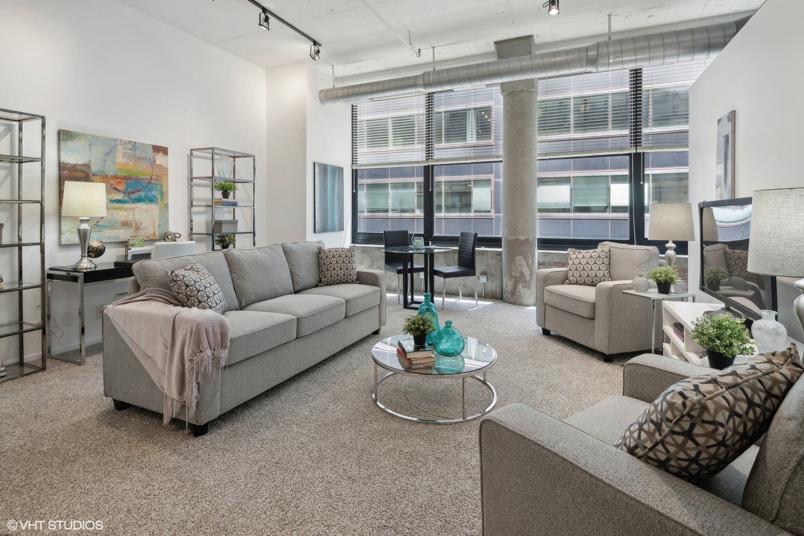 130 S Canal Street Unit: 411