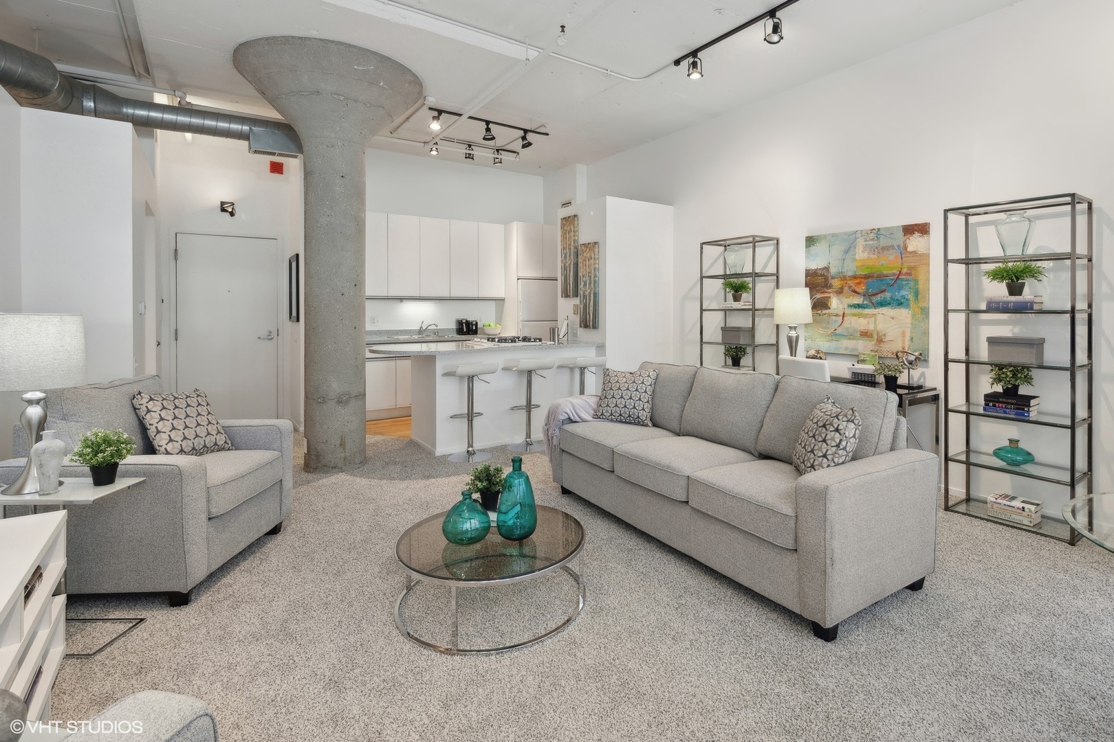 130 S Canal Street Unit: 411