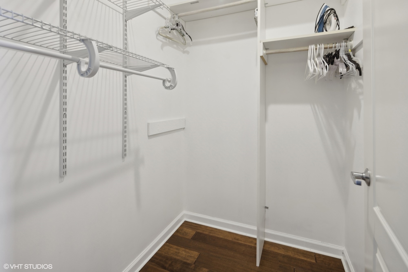 125 S JEFFERSON Street Unit: 1309