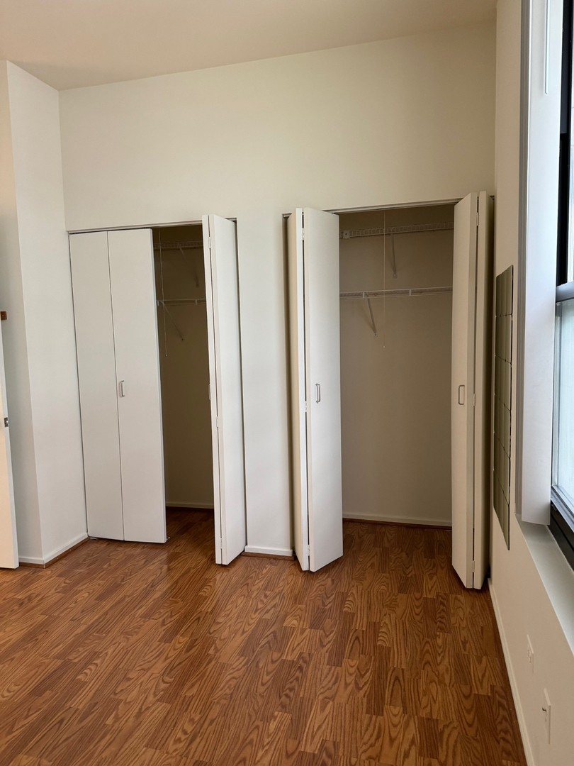 130 S CANAL Street Unit: 9H